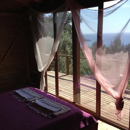 Yerdeniz Kamp Ölüdeniz